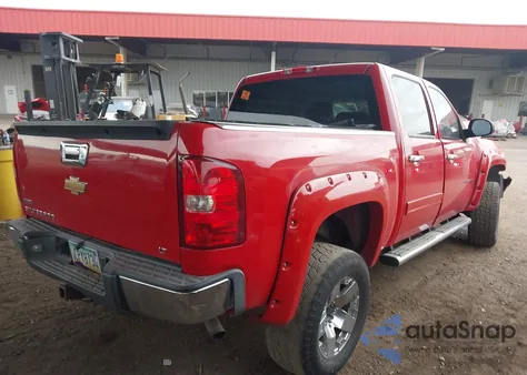 2010 Chevrolet Silverado 1500 Lt from USA, damaged, VIN 3GCRKSEA7AG264022